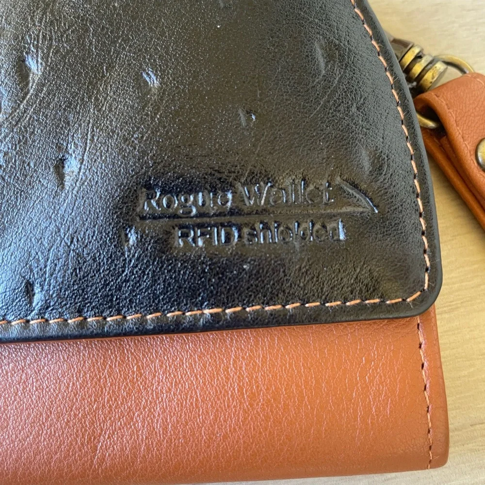 Rogue Black and Brown Leather Wristlet